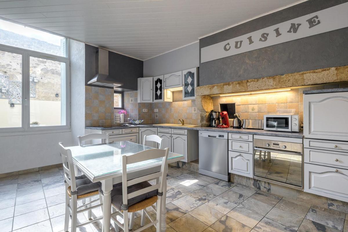 Les Nuits D'Anis - Appartements Hypercentre Le Puy-en-Velay Экстерьер фото
